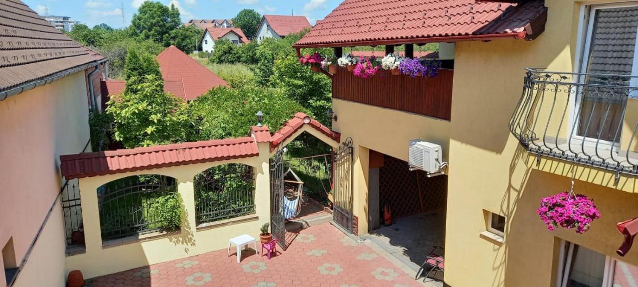 Pensiunea Magnolia Sibiu Esterno foto